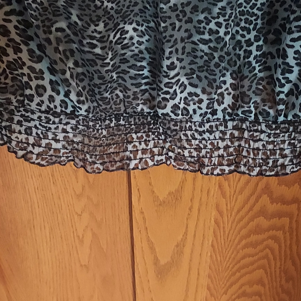 Top - Picture 5 of 5